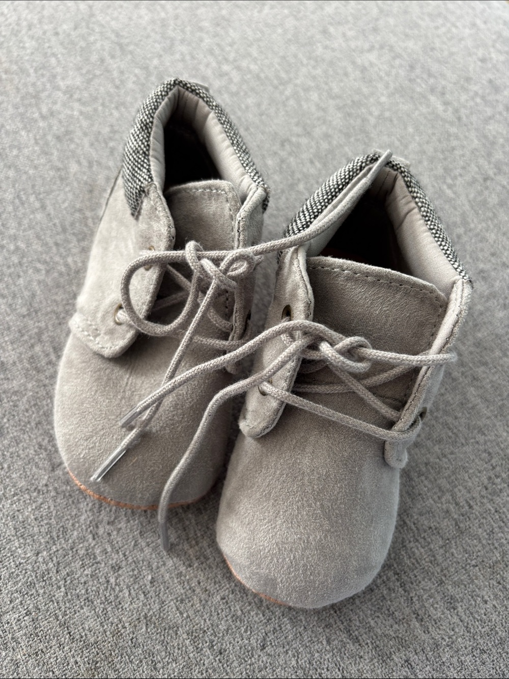 Old Navy Gray Suede Baby Walker Shoes with Lace-Up
